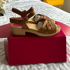 NWT Swedish Hasbeens Renja - 39 - Nature